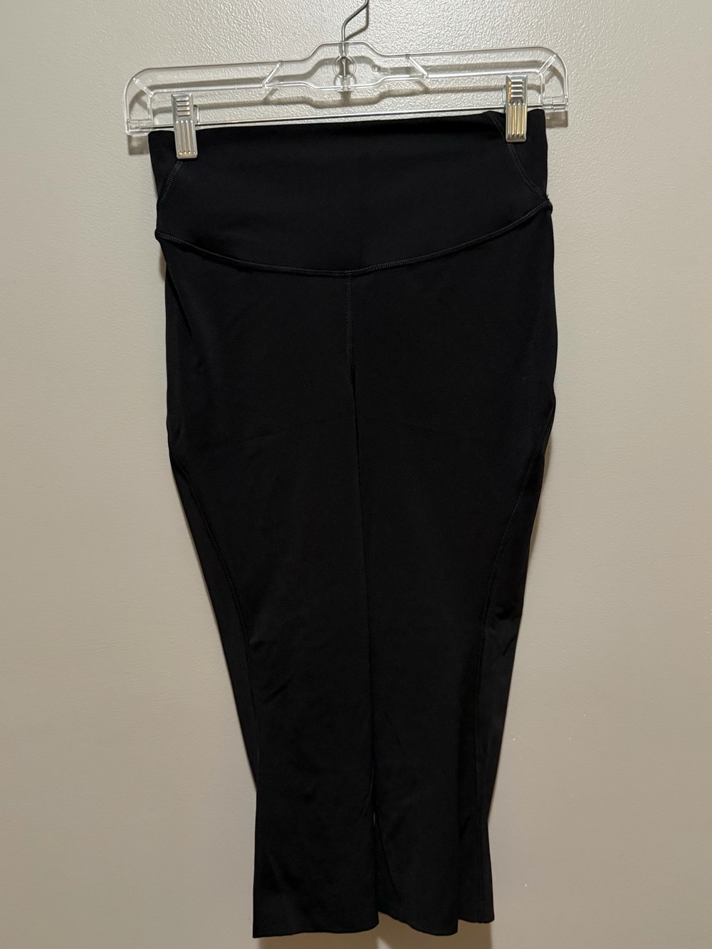 Lululemon base pace high rise crop (17") - Picture 3 of 4